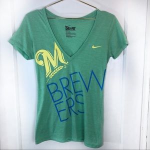 Milwaukee Brewers Nike Dri-Fit Tee Size Small MLB